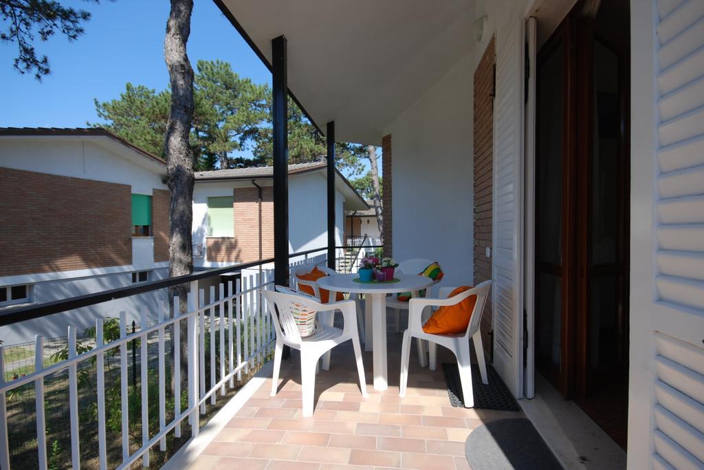 Villaggio Alex Lignano Sabbiadoro Exterior foto